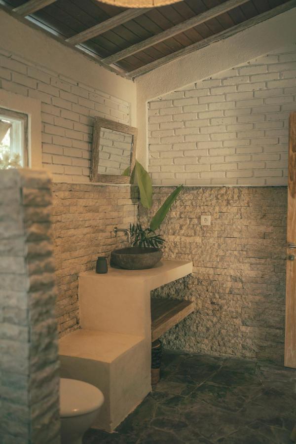Cari Surf Camp & Studio'S ウルワツ エクステリア 写真
